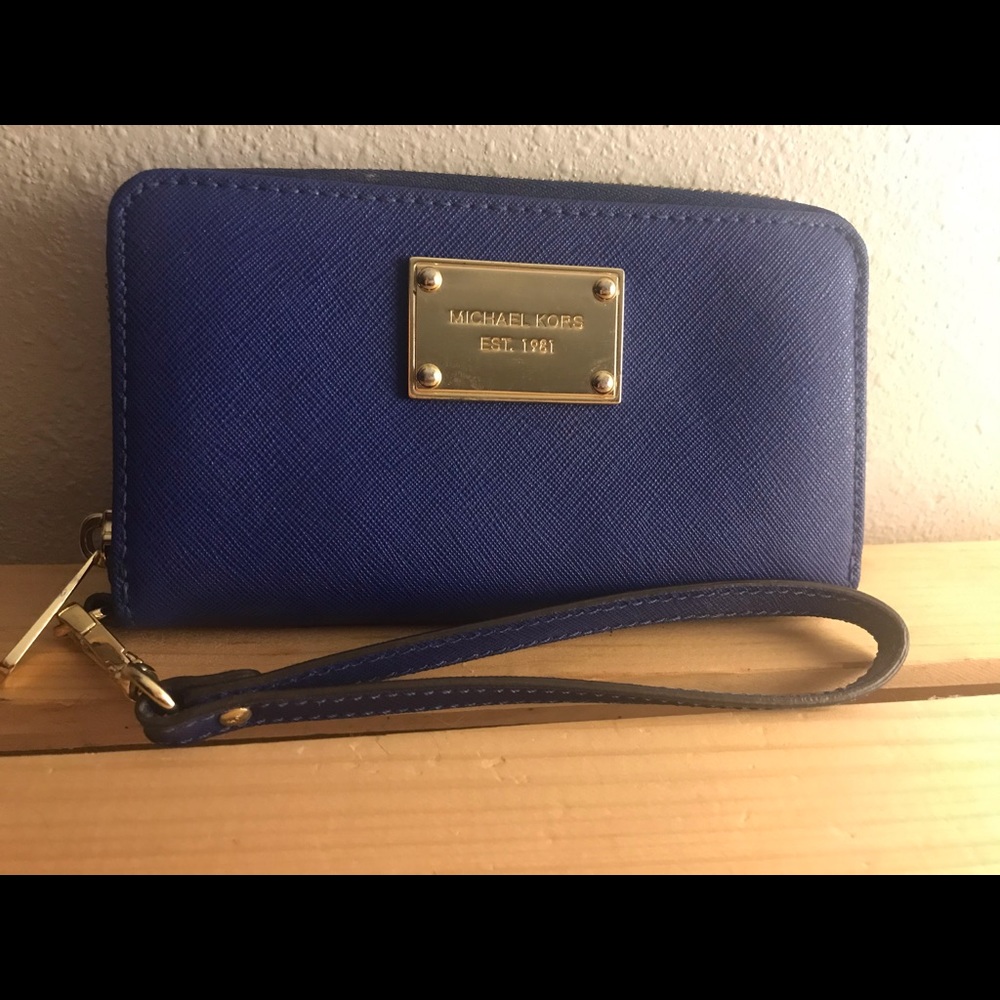Michael Kors Clutch